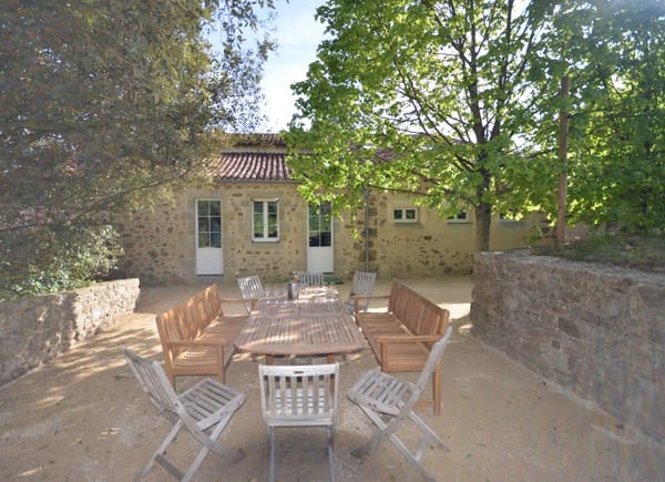 L'Escale du Bocage, Ferme / Gite, SEVREMONT, France